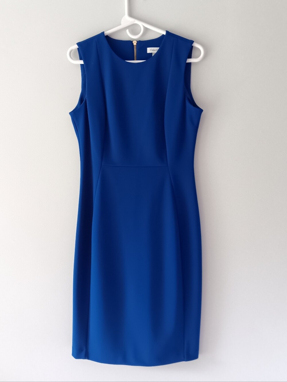 Calvin Klein Sheath Sleeveless Classic Knee Length Dress Bright Blue Gold Size 8